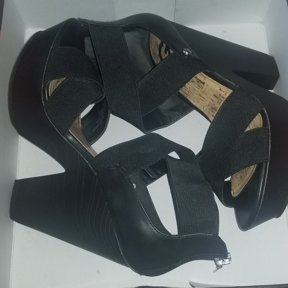 Guess heels